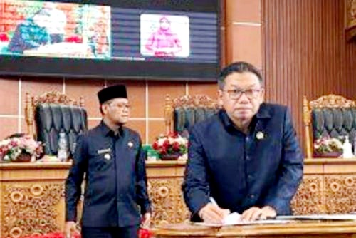 Persetujuan DPRD Kota Depok Untuk Raperda Perubahan APBD Tahun Anggaran 2024